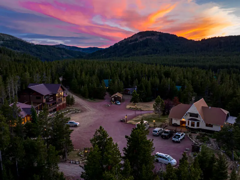 thumb 3 cols practical 2 corporate retreat montana corporate events