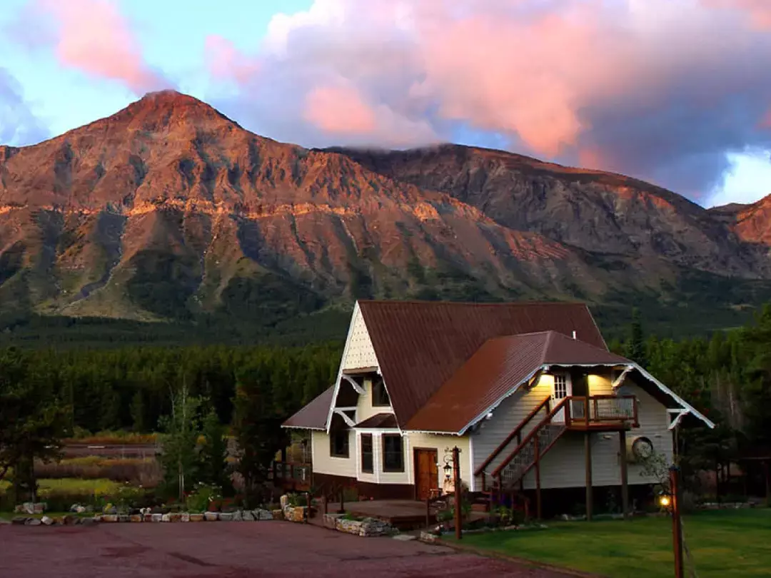 thumb 2cols last home glacier national park lodging