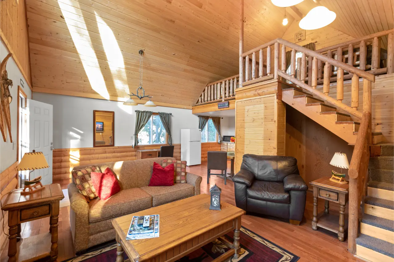 lodging in glacier national park three bears cabin (16)